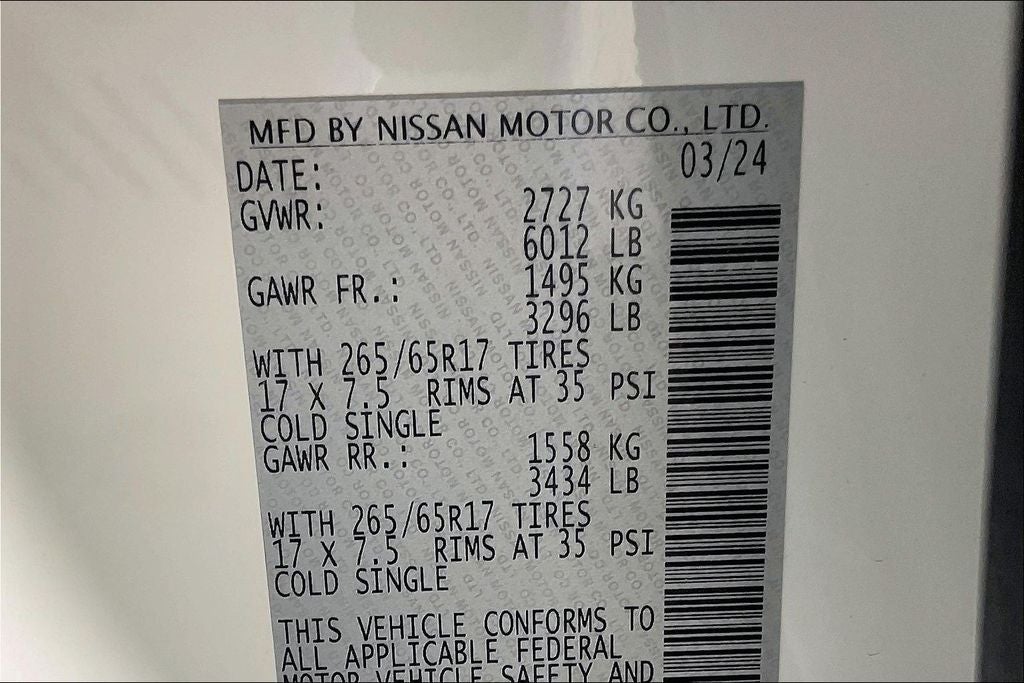 2024 Nissan Frontier SL