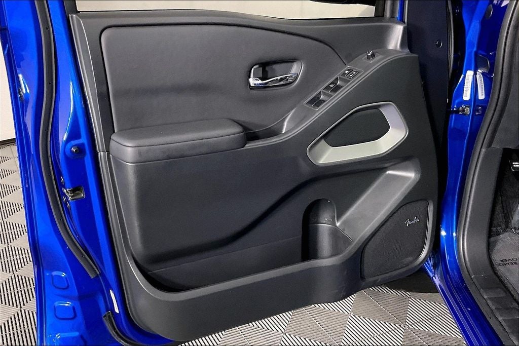 2024 Nissan Frontier SL