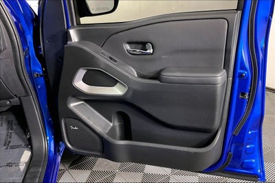 2024 Nissan Frontier SL