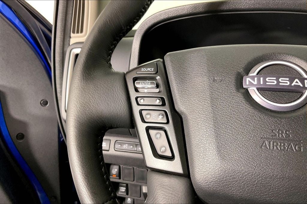 2024 Nissan Frontier SL