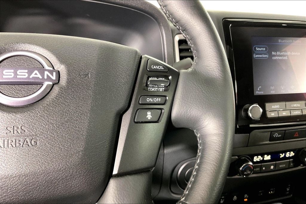 2024 Nissan Frontier SL