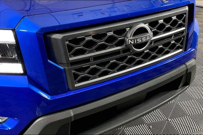 2024 Nissan Frontier SL