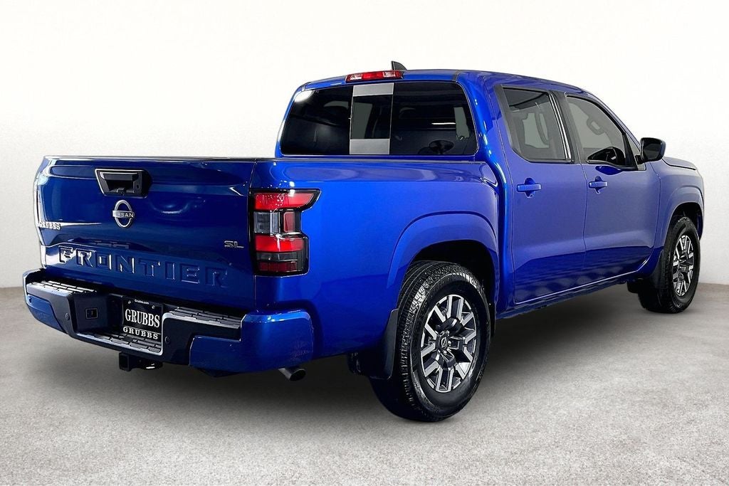 2024 Nissan Frontier SL