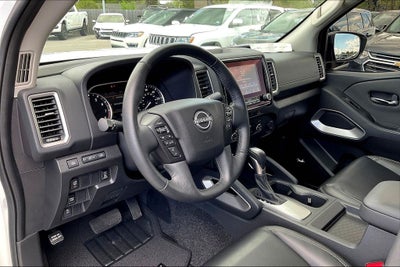 2024 Nissan Frontier Crew Cab SL