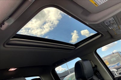 2024 Nissan Frontier Crew Cab SL