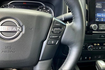 2024 Nissan Frontier Crew Cab SL