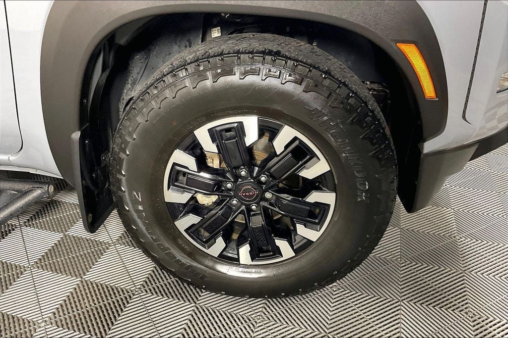 2023 Nissan Frontier PRO-X
