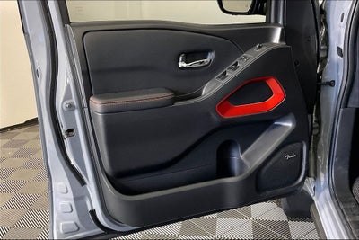 2025 Nissan Frontier Crew Cab PRO-X®