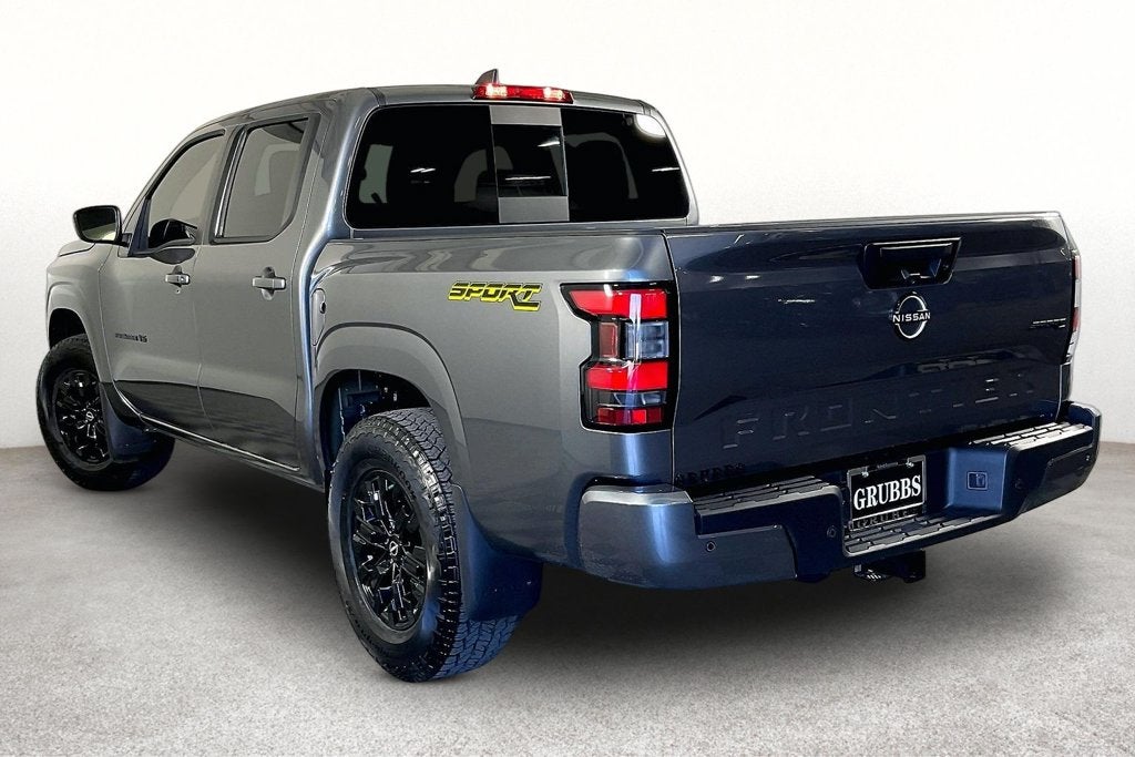 2027 Nissan Frontier Crew Cab SV