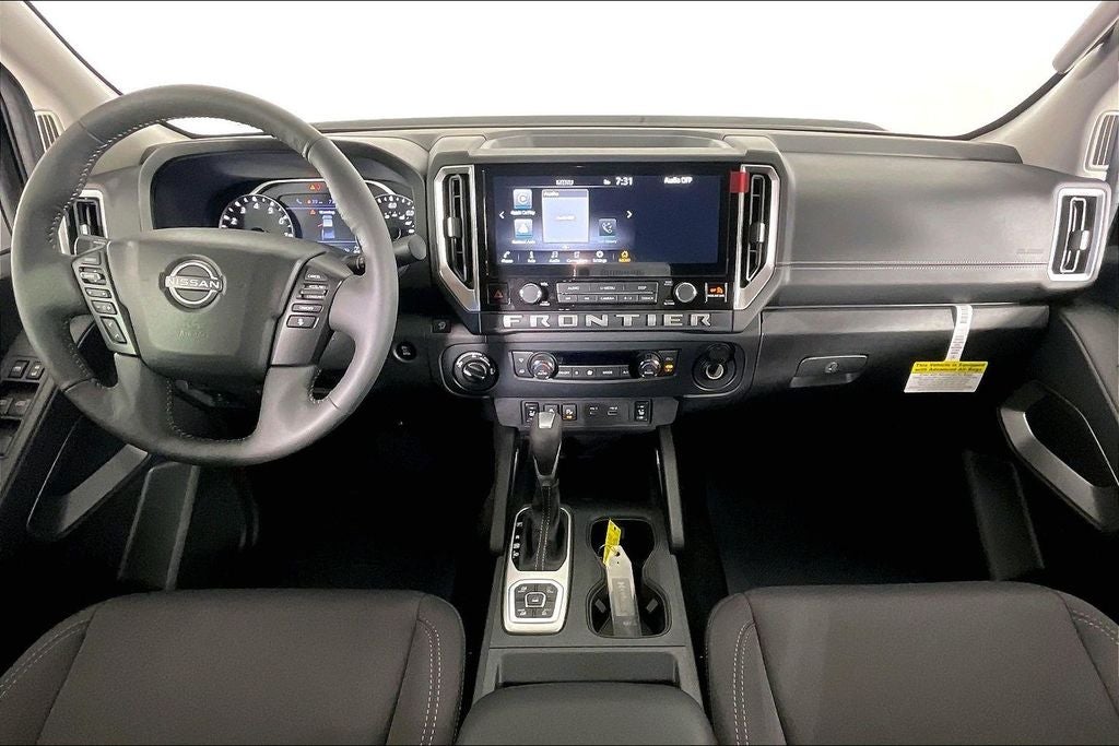 2026 Nissan Frontier Crew Cab SV