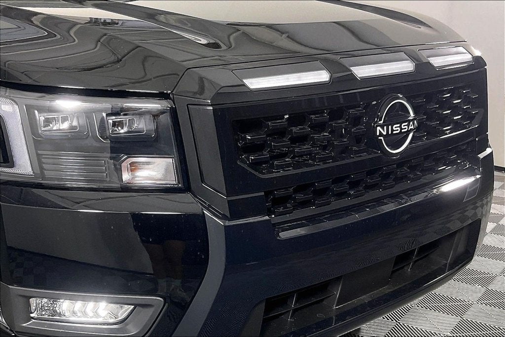 2027 Nissan Frontier Crew Cab SV