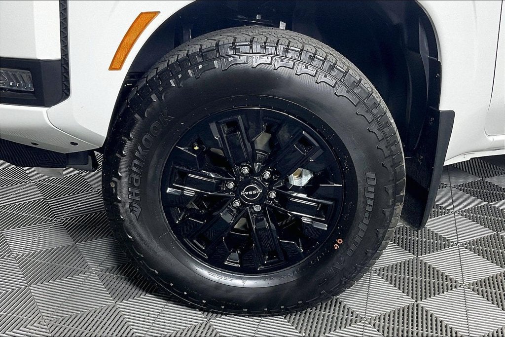2027 Nissan Frontier Crew Cab SV