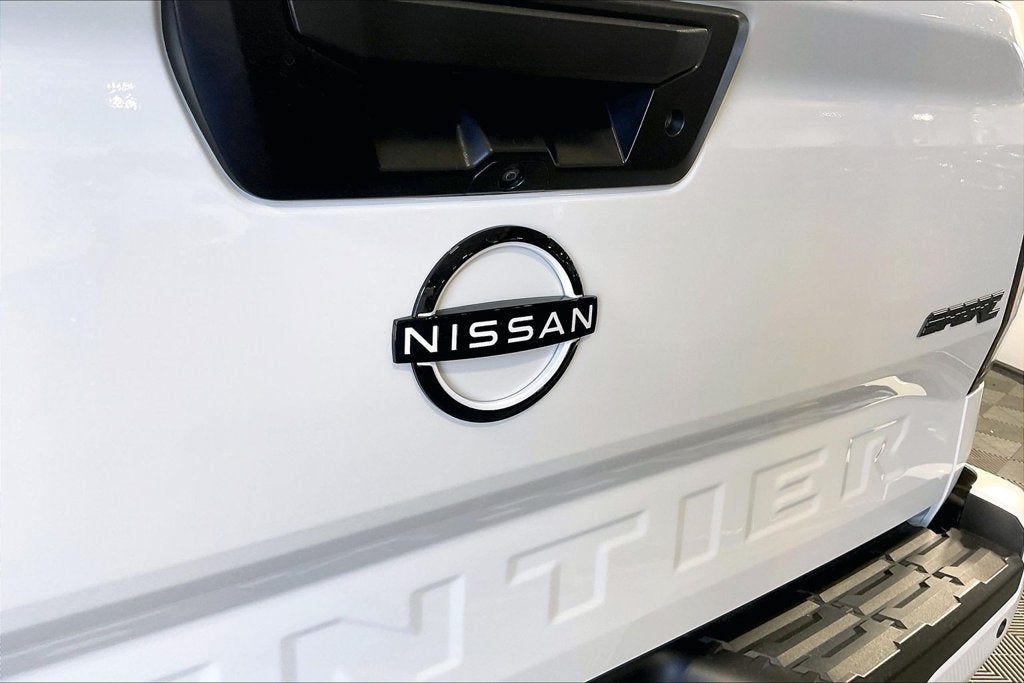 2027 Nissan Frontier Crew Cab SV
