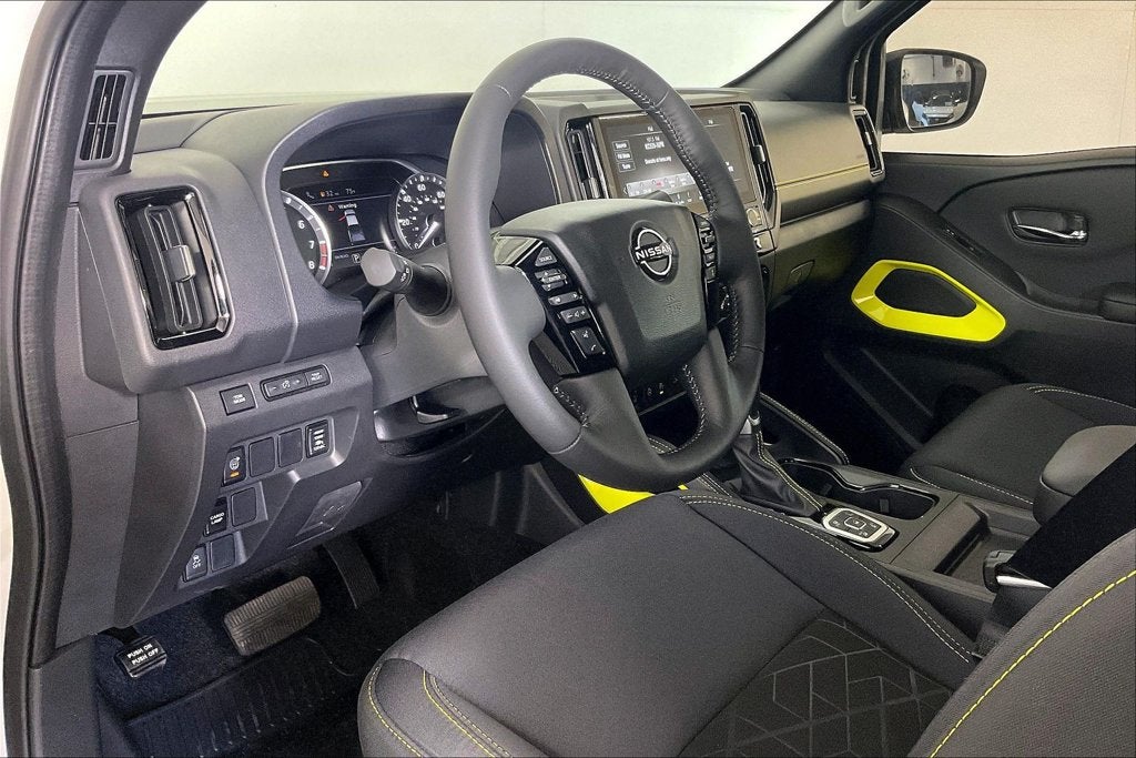 2027 Nissan Frontier Crew Cab SV