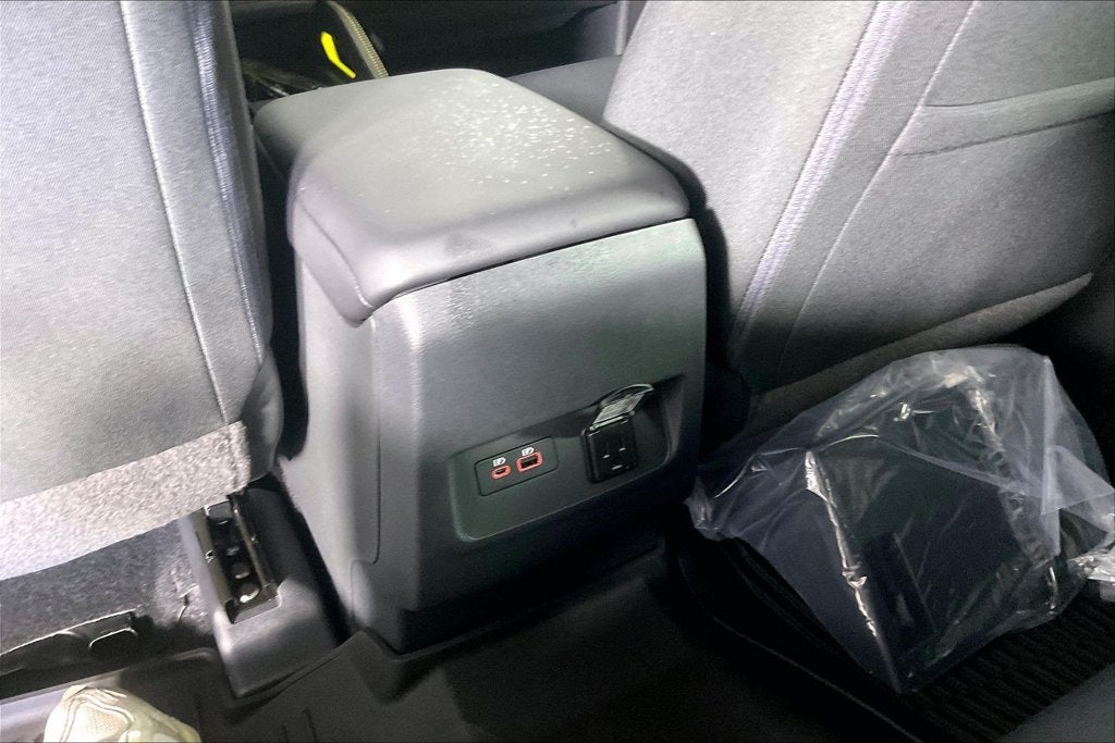 2027 Nissan Frontier Crew Cab SV