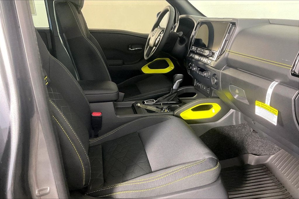 2027 Nissan Frontier Crew Cab SV