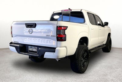 2022 Nissan Frontier SV