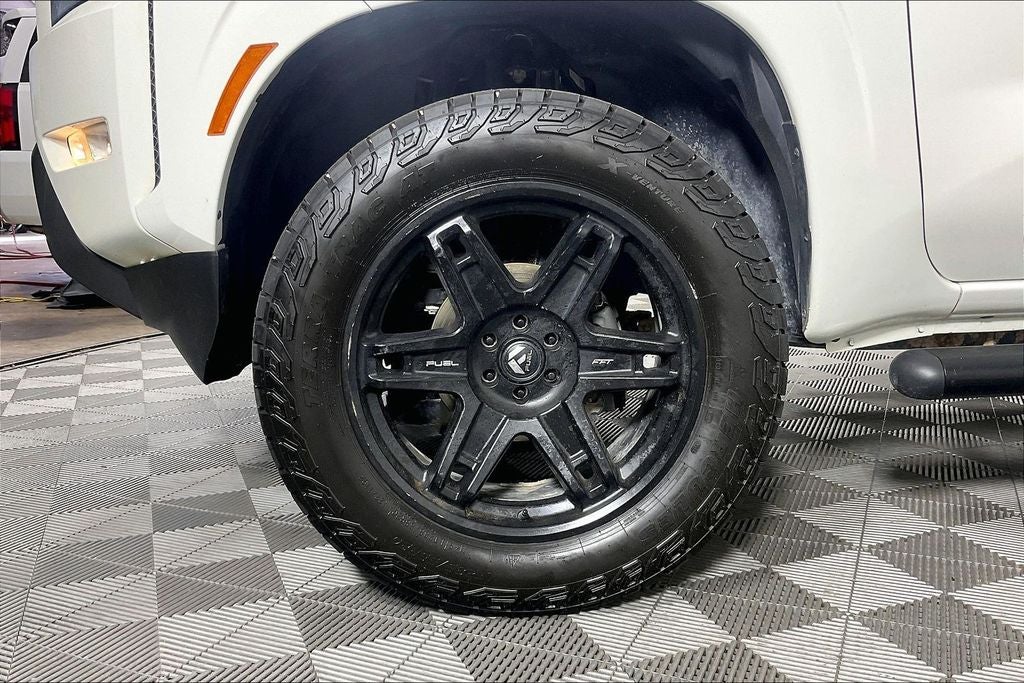 2022 Nissan Frontier SV