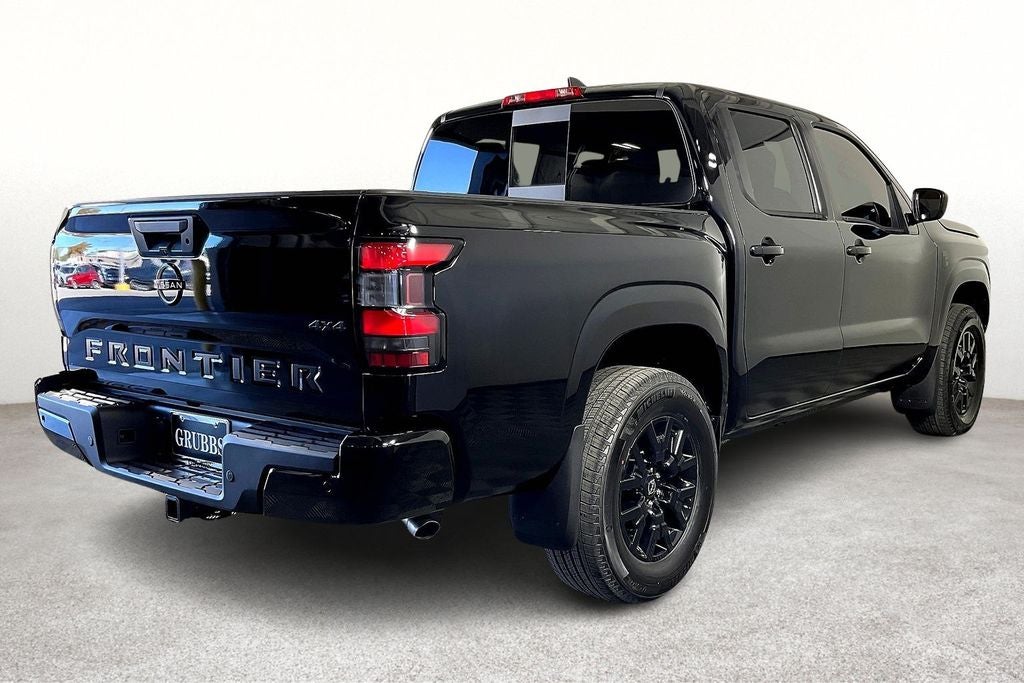 2026 Nissan Frontier Crew Cab SV