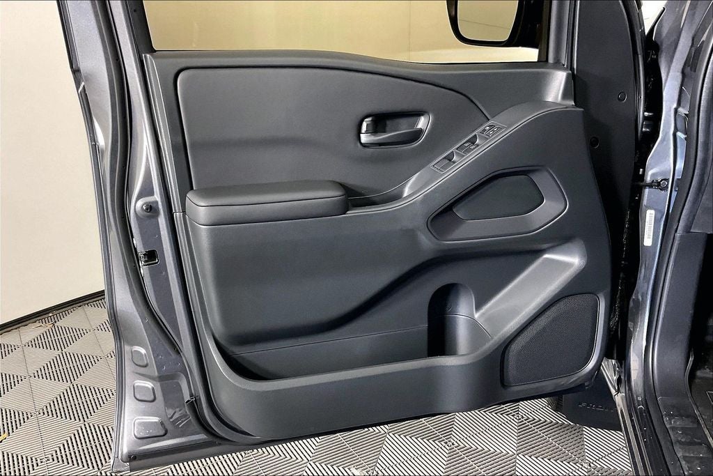 2026 Nissan Frontier Crew Cab S