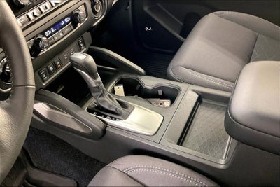 2025 Nissan Frontier Crew Cab SV