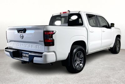 2025 Nissan Frontier Crew Cab SV