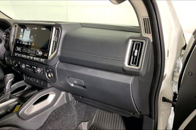 2025 Nissan Frontier Crew Cab SV