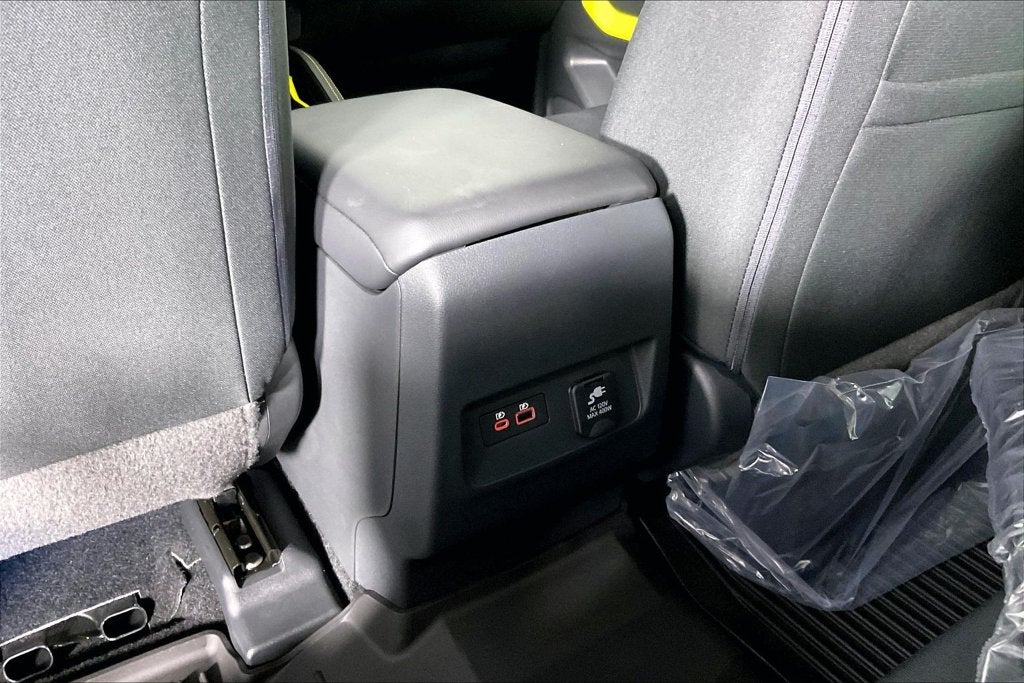 2027 Nissan Frontier Crew Cab SV