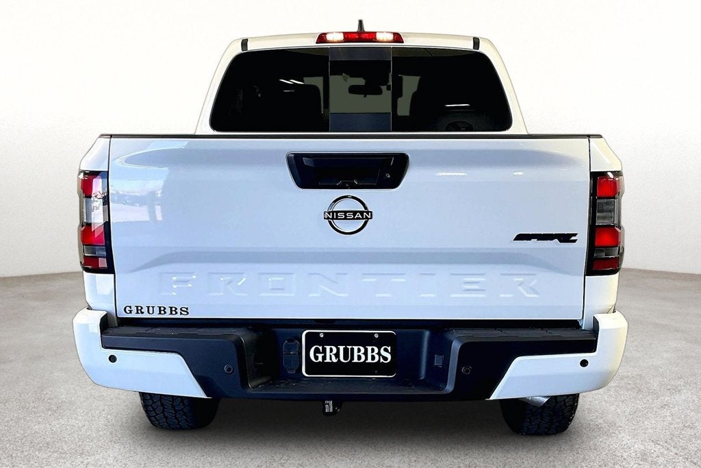 2027 Nissan Frontier SV