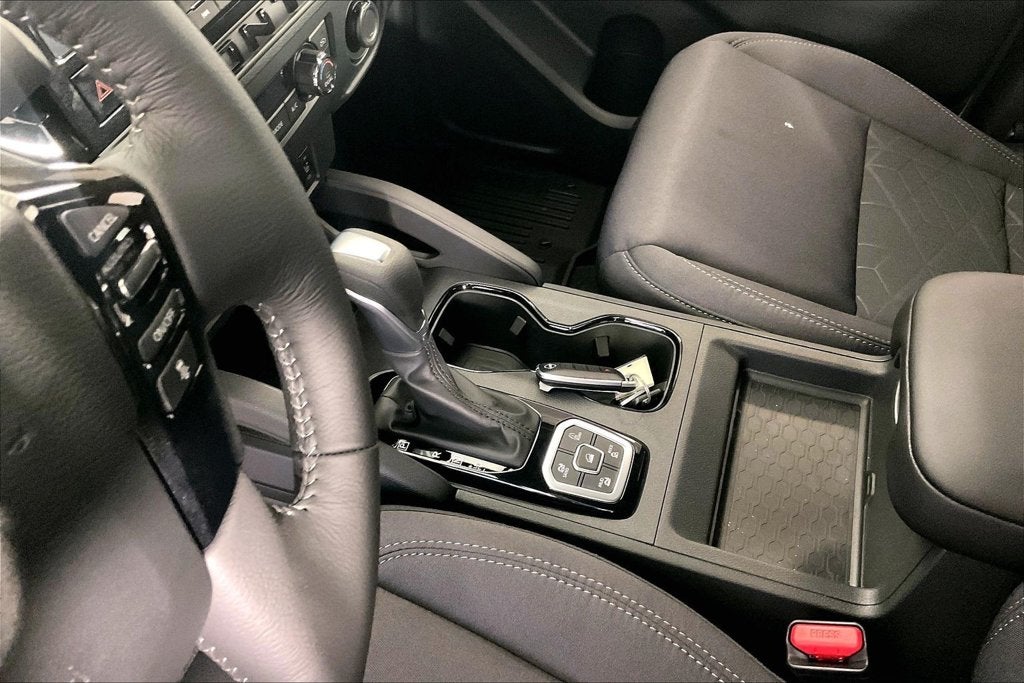 2027 Nissan Frontier Crew Cab SV