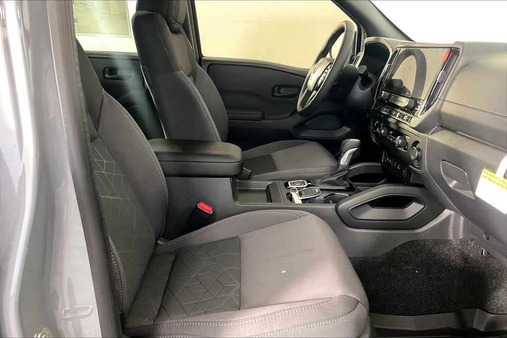 2027 Nissan Frontier Crew Cab SV