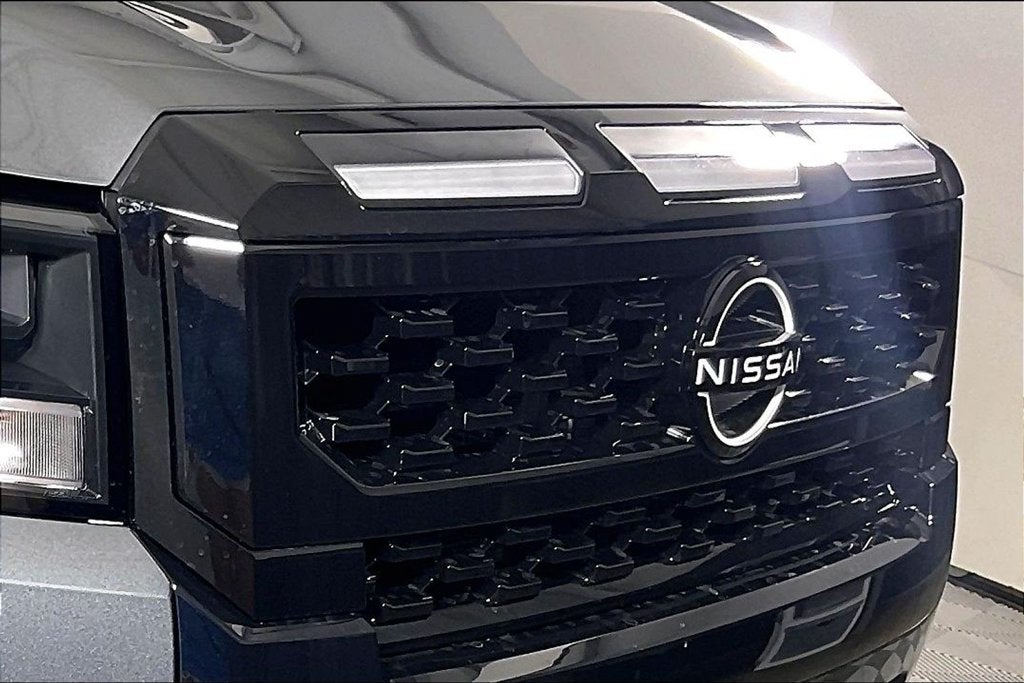 2027 Nissan Frontier Crew Cab SV