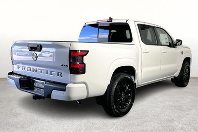 2026 Nissan Frontier Crew Cab SV