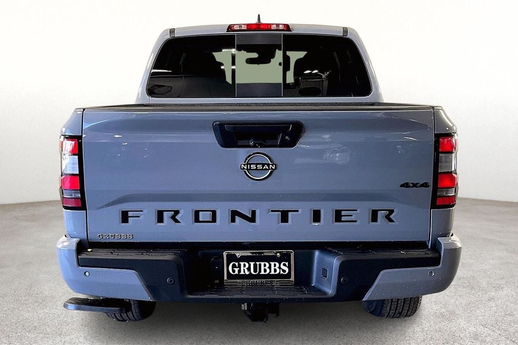 2026 Nissan Frontier Crew Cab SV