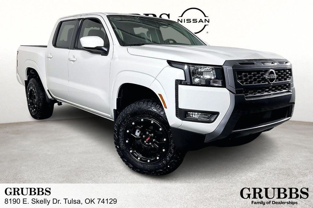 2025 Nissan Frontier Crew Cab SV