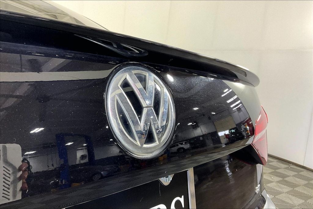 2018 Volkswagen Passat 3.6L V6 GT