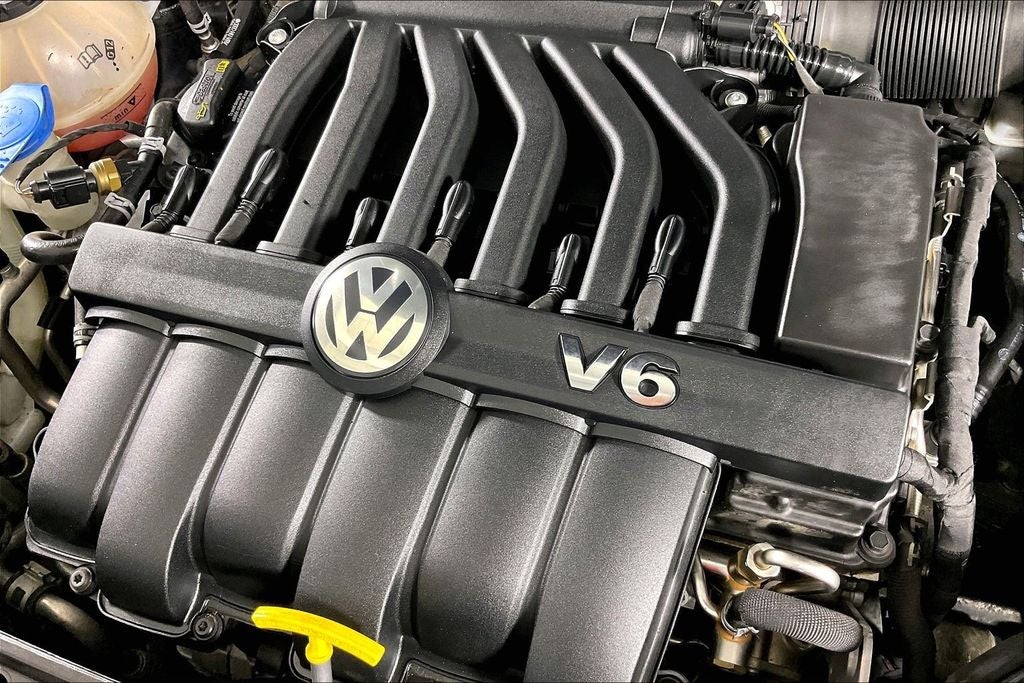 2018 Volkswagen Passat 3.6L V6 GT