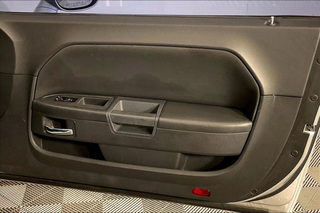 2010 Dodge Challenger SE