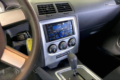 2010 Dodge Challenger SE