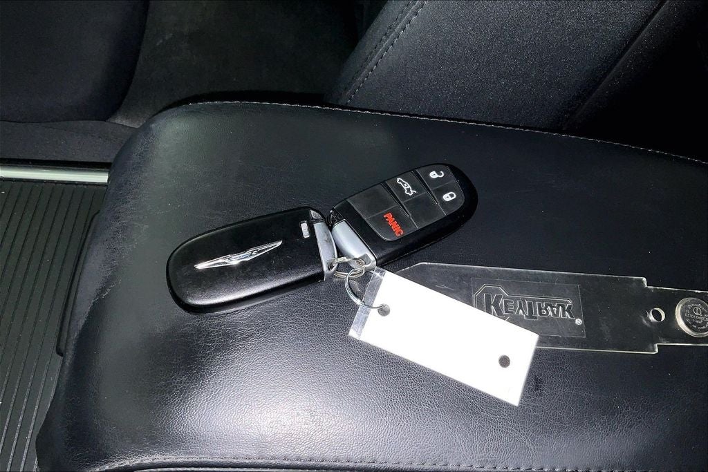 2019 Chrysler 300 Touring