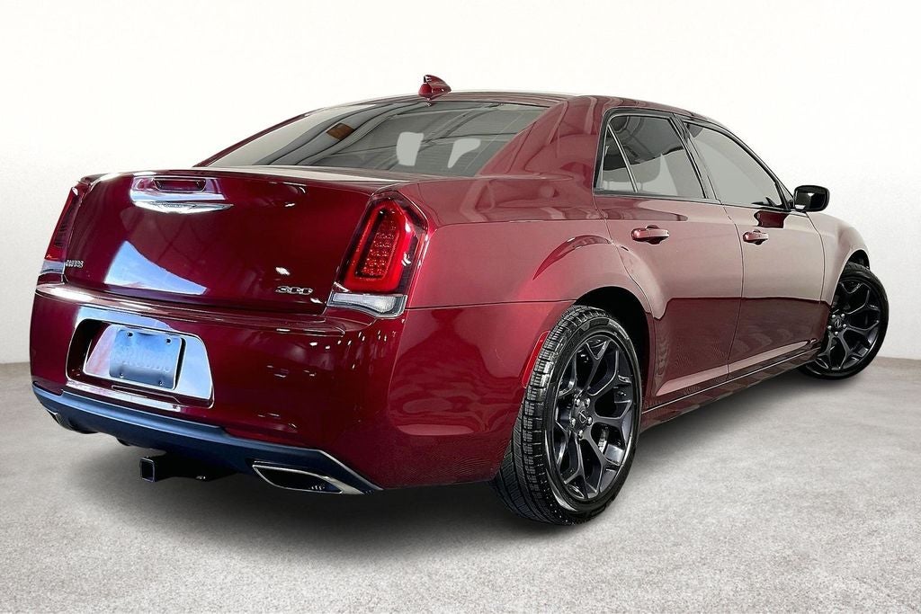 2019 Chrysler 300 Touring
