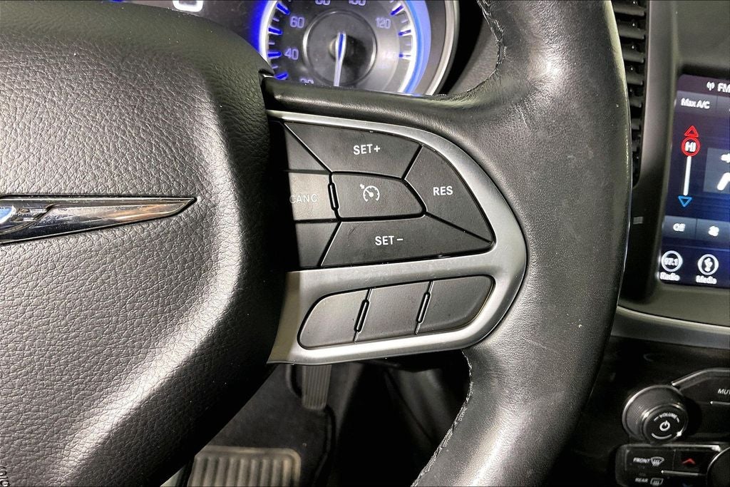 2019 Chrysler 300 Touring