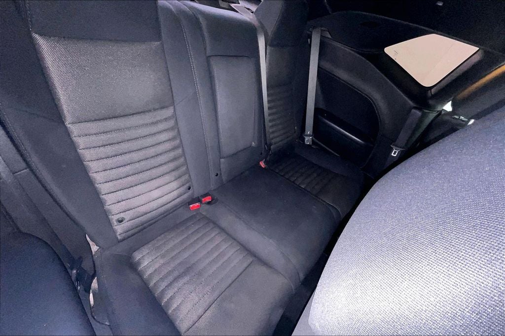 2012 Dodge Challenger SXT