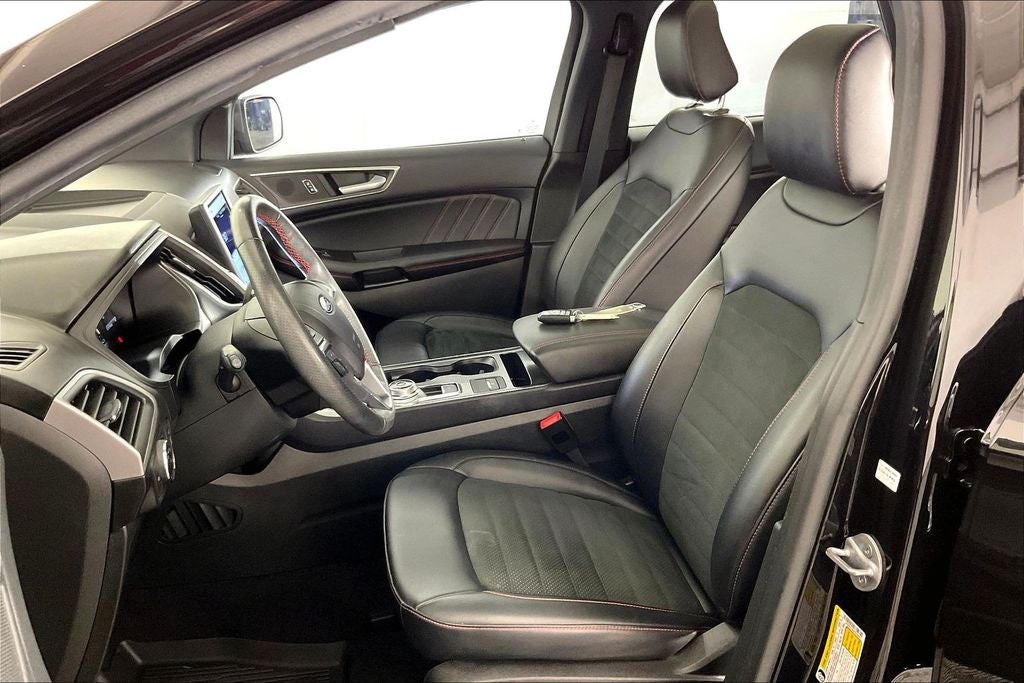 2023 Ford Edge ST Line