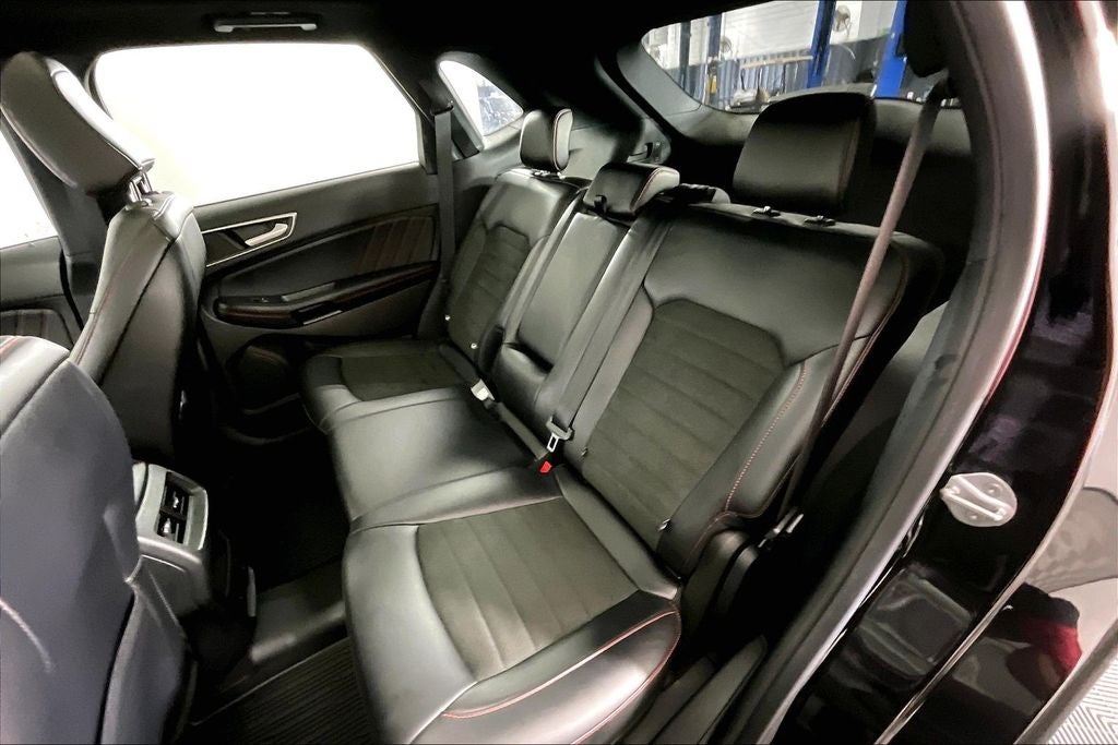 2023 Ford Edge ST Line