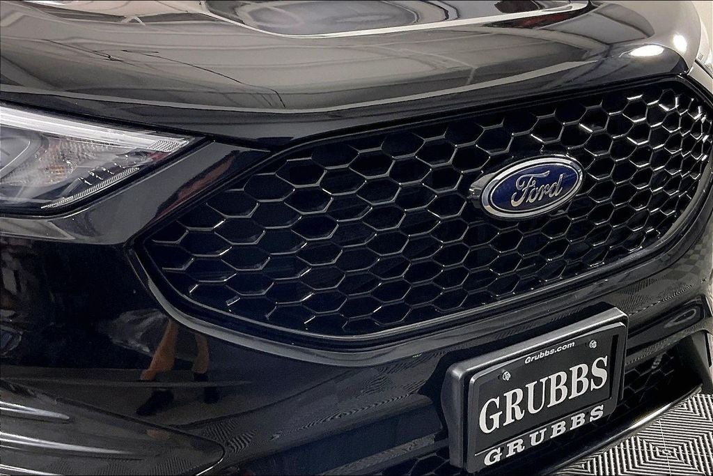 2023 Ford Edge ST Line