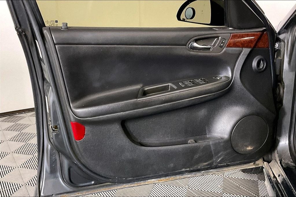 2011 Chevrolet Impala LS
