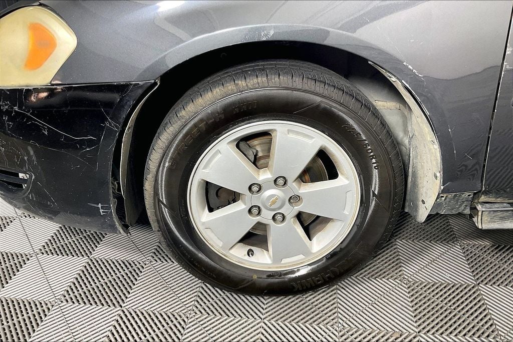 2011 Chevrolet Impala LS