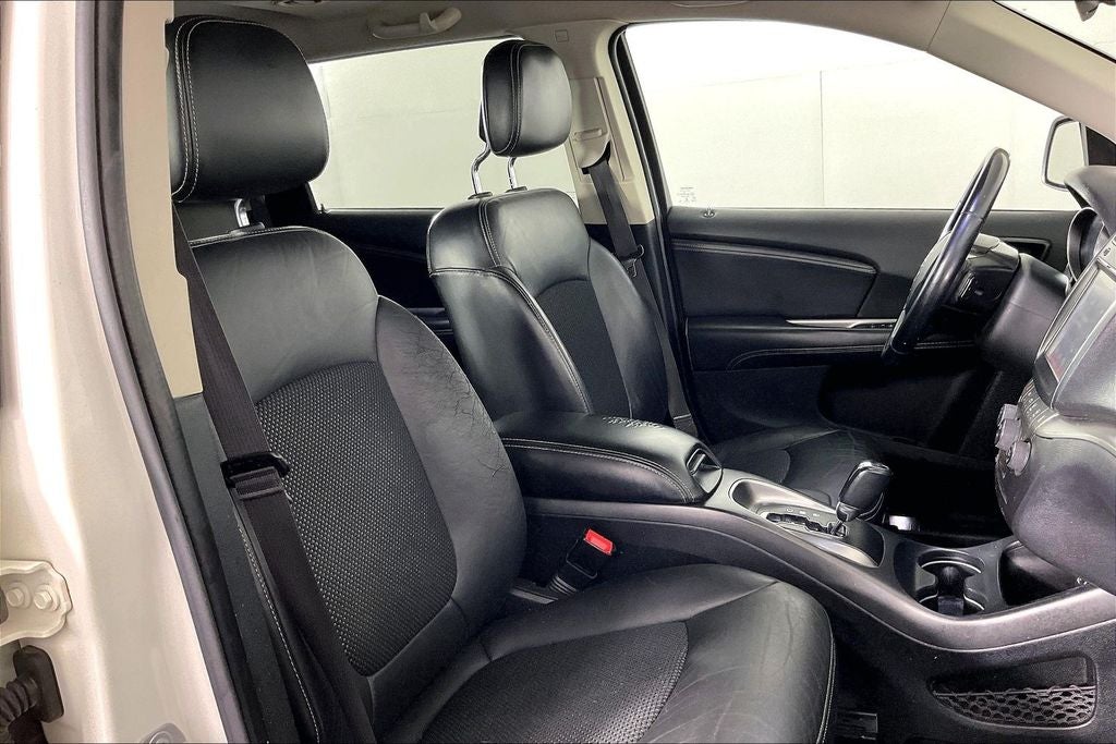 2018 Dodge Journey Crossroad