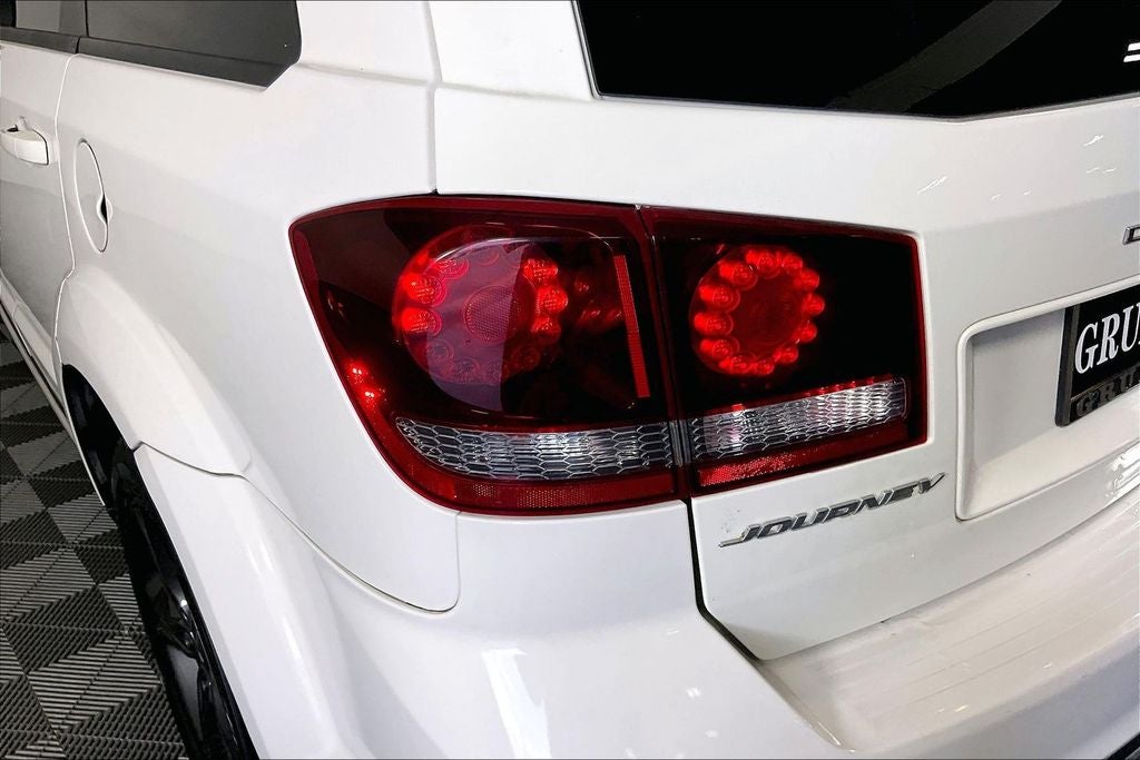 2018 Dodge Journey Crossroad